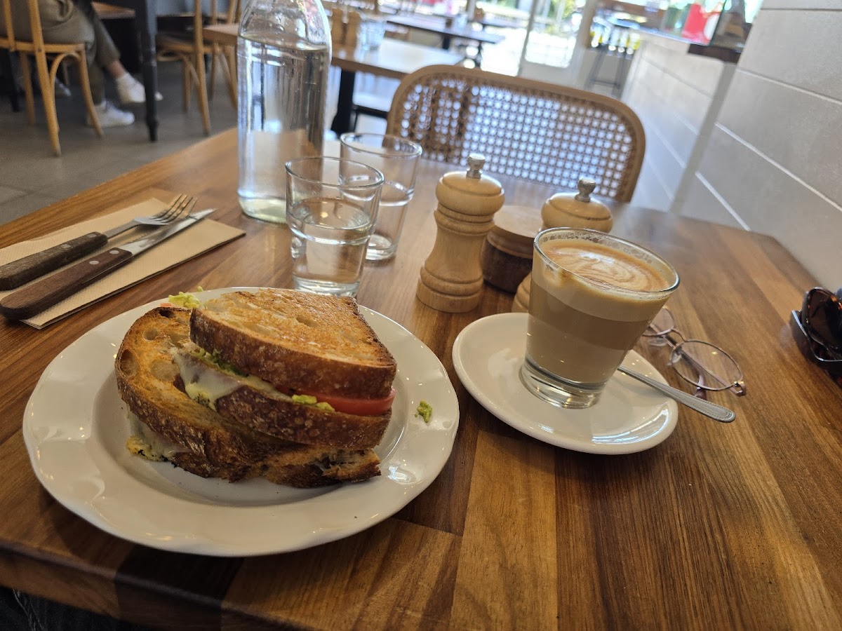 Carson Pascoe Vale Photos 2